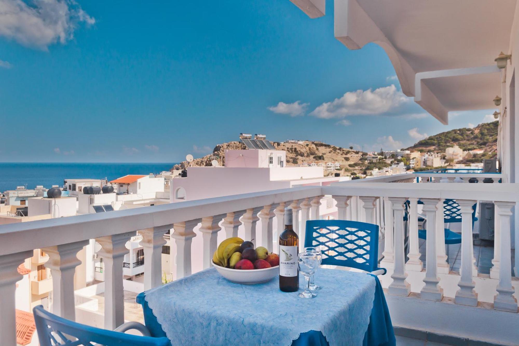 Regina Studios & Hotel Karpathos Town  Exterior photo